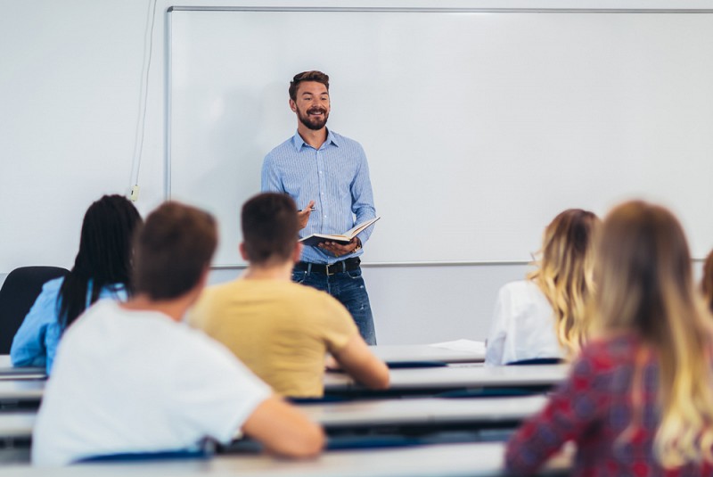 Anatomia della voce e importanza del tono, anche per un insegnante